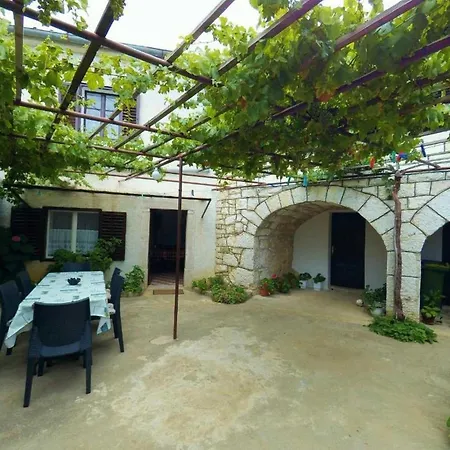 Tatil Evi Katarina With Swimming Pool Crikvenica